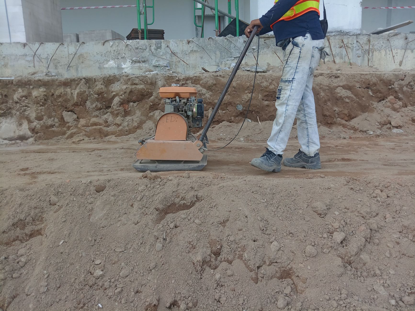 Lapvibrátor 90 kg
